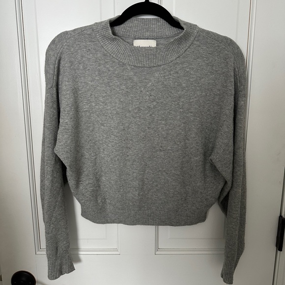 Abercrombie & Fitch Crewneck Lounge in gray, size XS - Picture 2 of 5